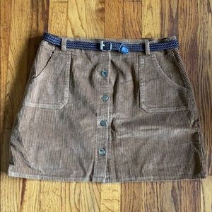 Corduroy light brown skirt with belt
